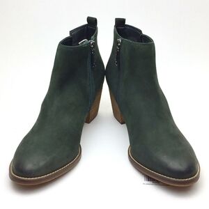 BLONDO Norma Waterproof Bootie SZ 10